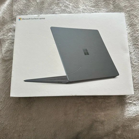 Microsoft Surface laptop box - Picture 2 of 8